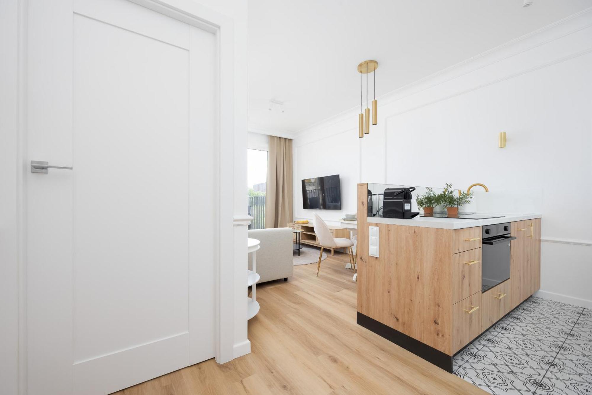 Nowoczesne Z Balkonem Kolejowa Nu Wola By Renters