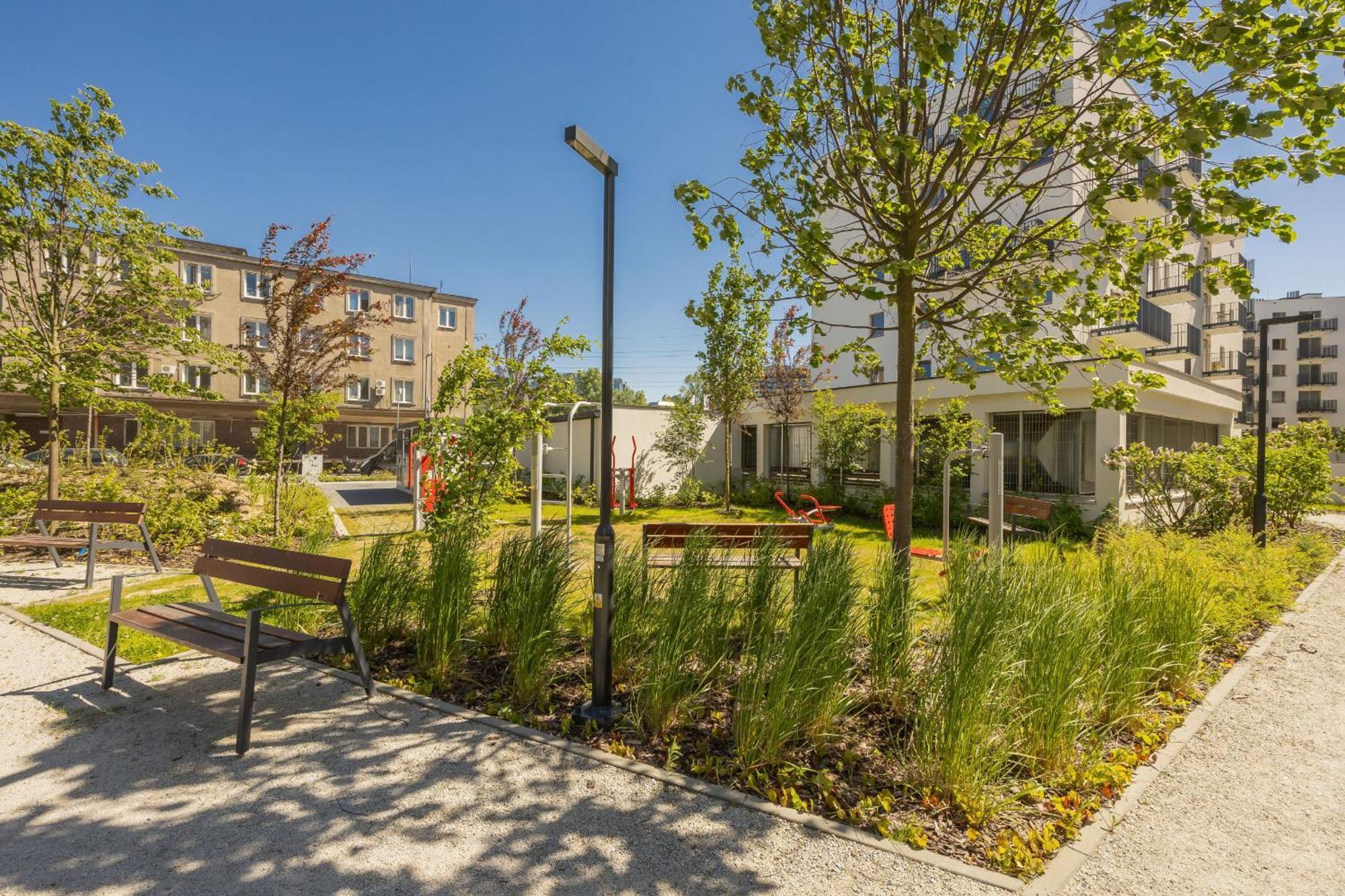 Nowoczesne Z Balkonem Kolejowa Nu Wola By Renters Appartement