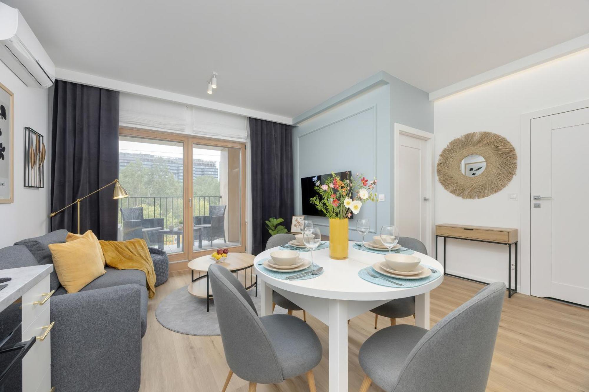 Nowoczesne Z Balkonem Kolejowa Nu Wola By Renters Appartement *